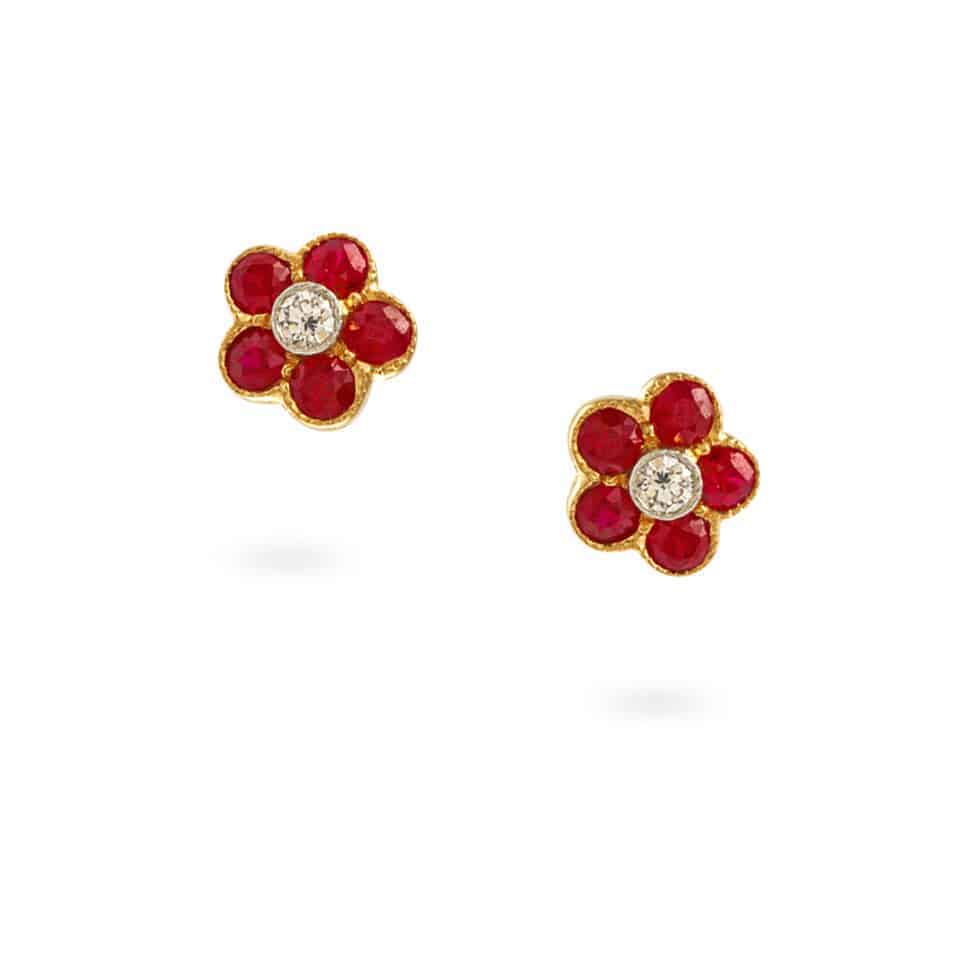 18ct Yellow Gold Ruby Studs 23730 - 18ct Yellow Gold Ruby Studs