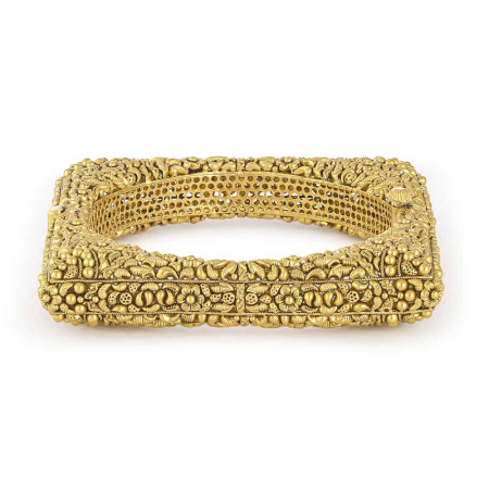 22 Karat Gold Kada With Antique Finish