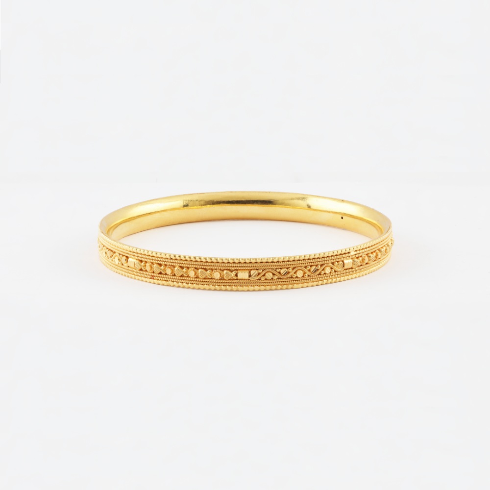 Solid Gold Bangle in 22ct | Daily Wear Bangle UK