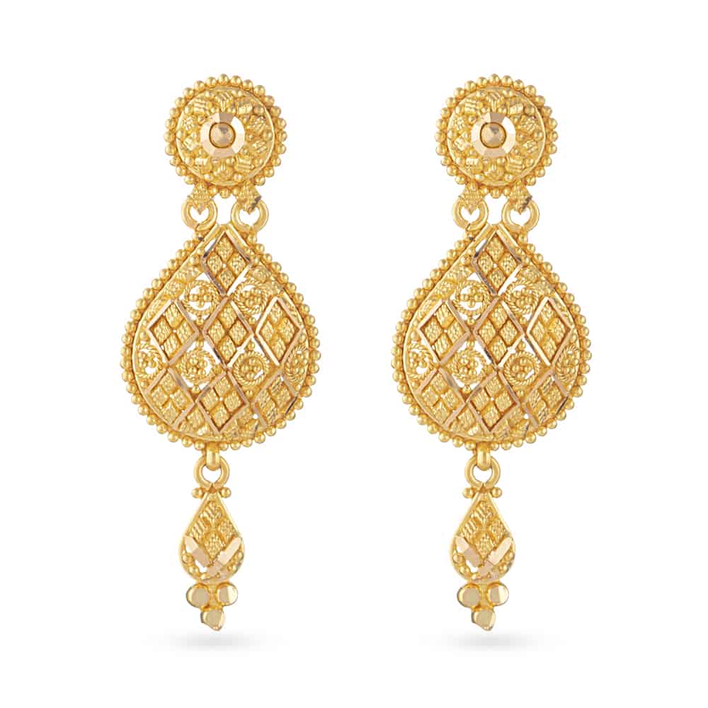 22 Carat Gold Filigree Bridal Earring - £481.00.00 (SKU:30808)