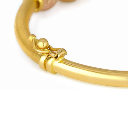 22ct Gold Sparkle Modern Bangle