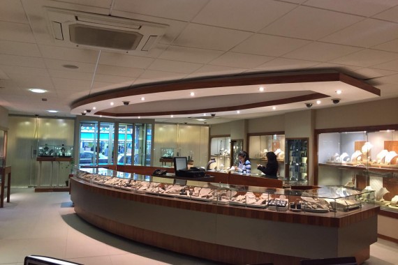 store image-1