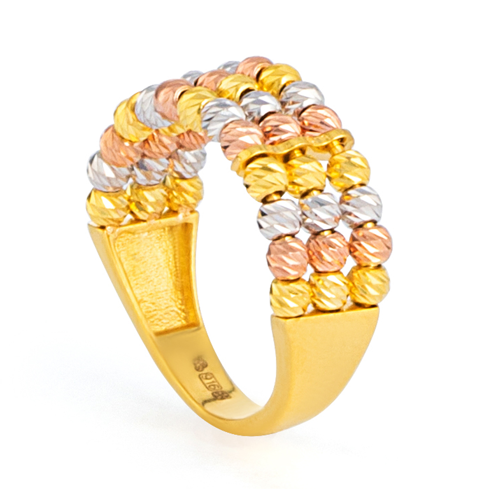 22 Carat Gold Ring - £460.00 (SKU:33586)