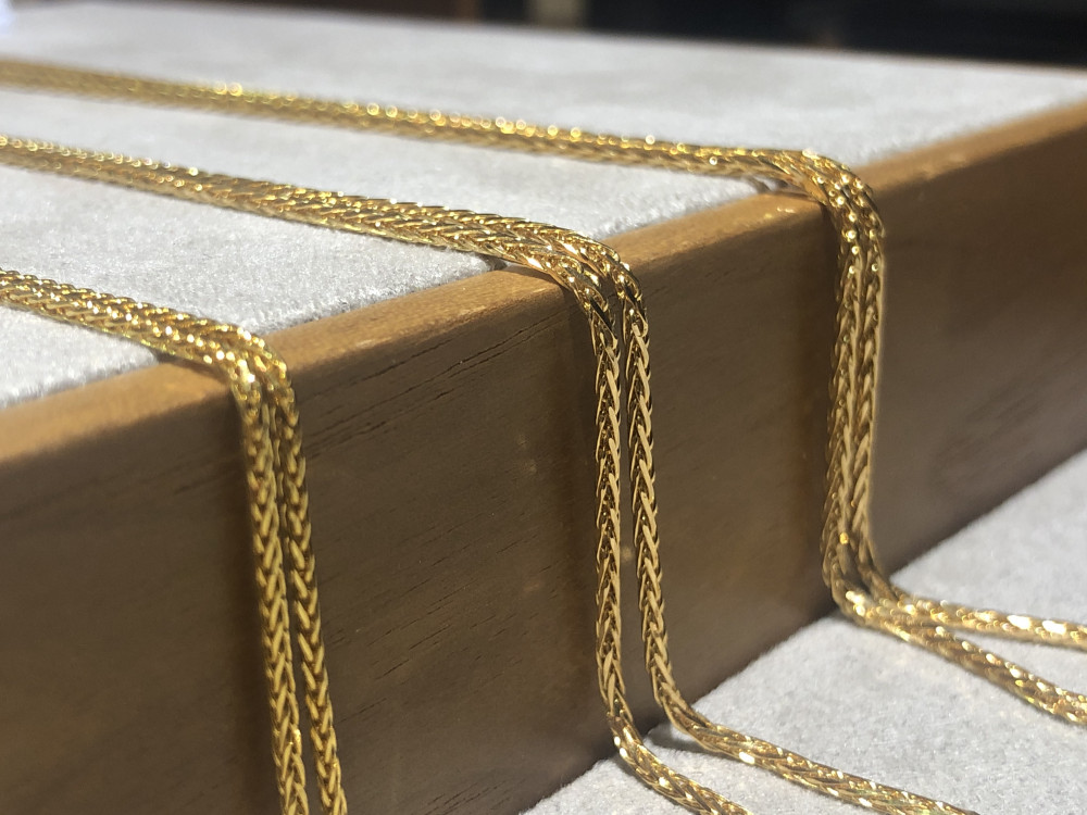 22ct Gold | Spiga Chain | 18 Inches | 1.4mm Thick