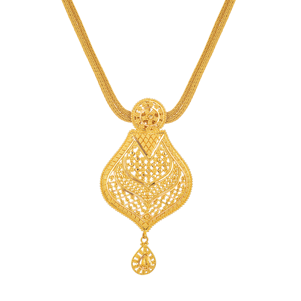 22 Carat Gold Necklace - £720.00.00 