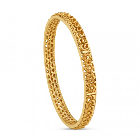 22 Carat Gold Bangle | Rosettes Collection | 2.4 | Medium Weight