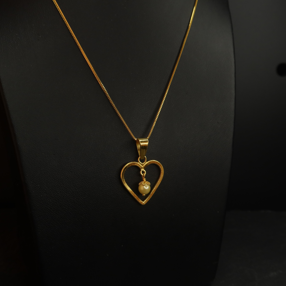 22ct Gold Heart Shape Pearl Pendant | PureJewels London