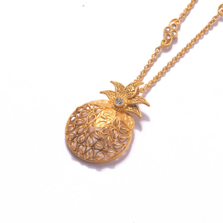 22ct Gold Pineapple Shaped Pendant Necklace | 16 inches