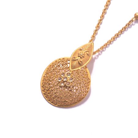 Round Pendant Necklace in 22ct Gold | 16 inches