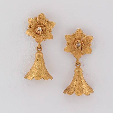 22ct Gold Flower Design Drop Earring