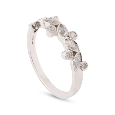 18ct White Gold Diamond Ring for Ladies