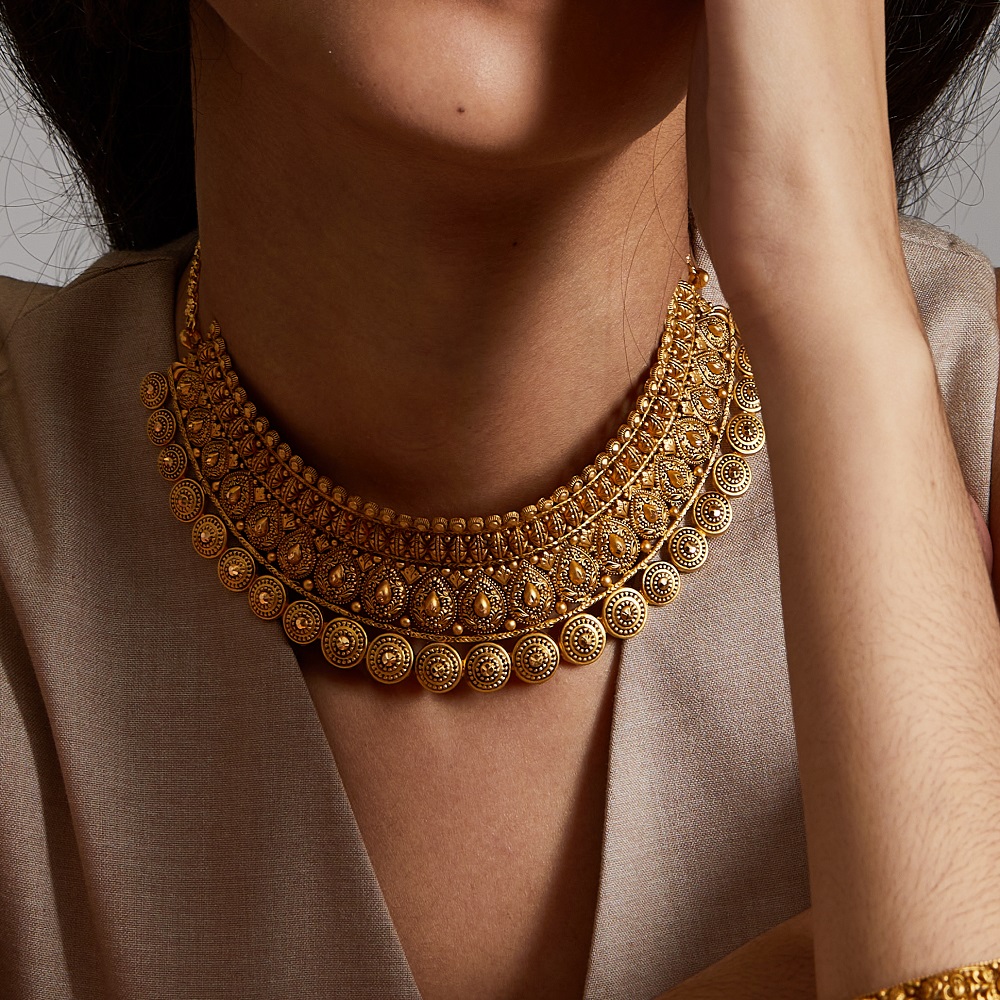 Gold choker style necklace deals