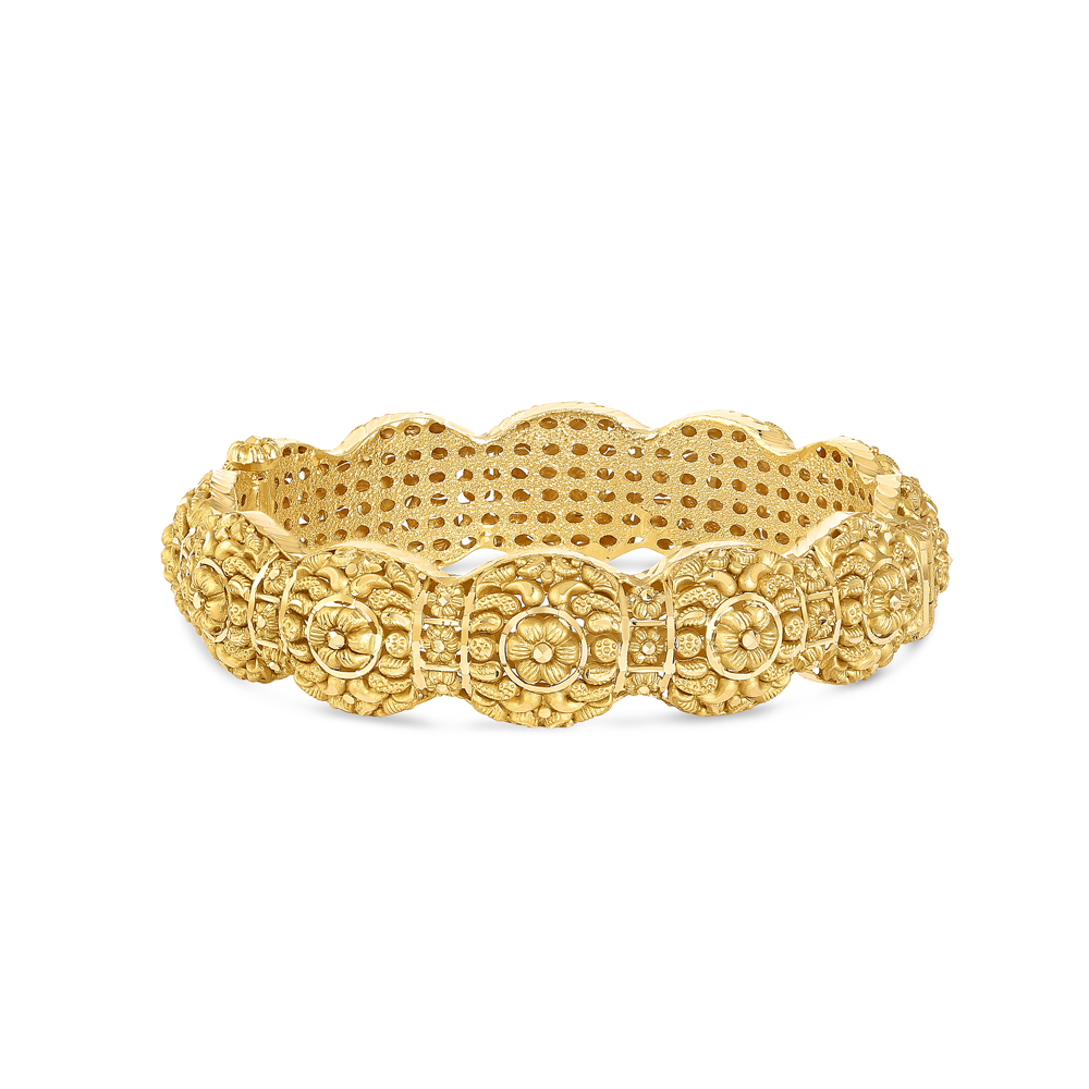 Echo Rosettes Bangle